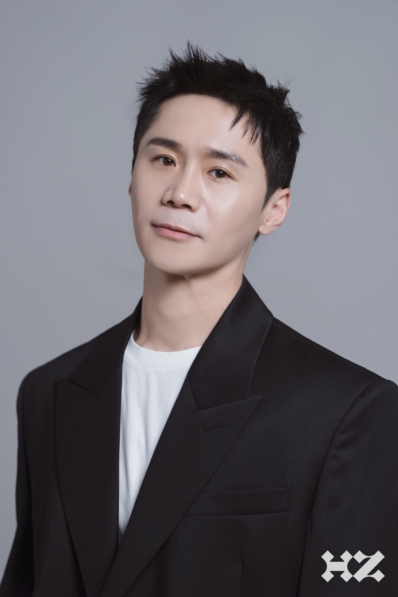 ‘대세 신스틸러’ 임철수, 장동건으로 변신? <strong>‘스피릿핑거스’ 출연 확정</strong>